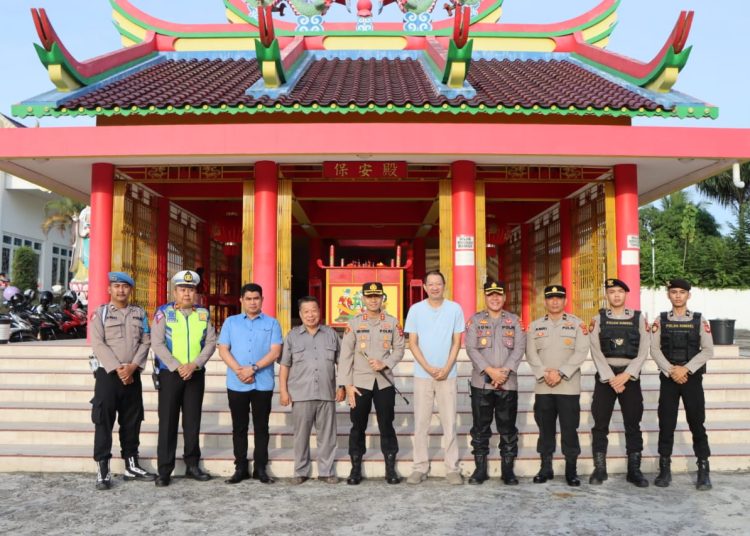 Pastikan Perayaan Imlek aman, Kapolres Muara Enim turun langsung cek Vihara