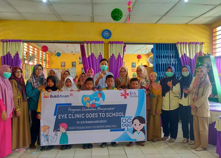 Bukit Asam Gelar Pengobatan Mata Gratis untuk 1.000 Siswa SD